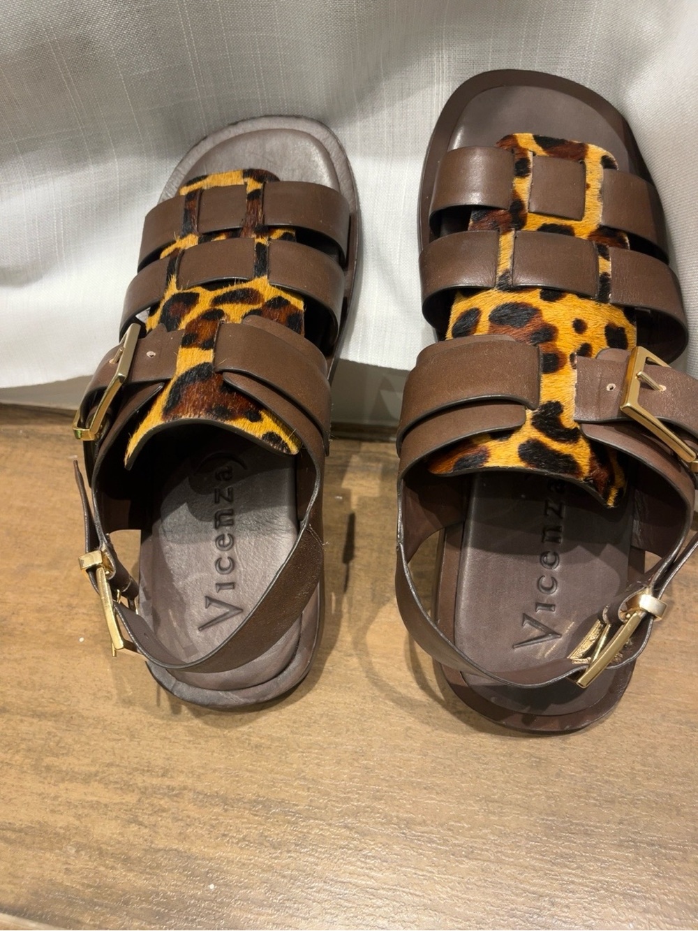 Vicenza Leopard Calf Hair Leather Fisherman Sandals Brown Gold Buckle Sz 10 - Picture 4 of 9